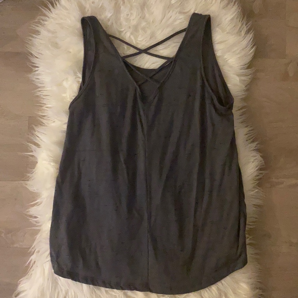 Workout tank top
